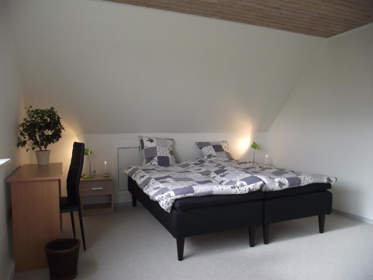 Bed And Breakfast Hasseloe นีเคอปิงเฟลสเตอร์ ภายนอก รูปภาพ